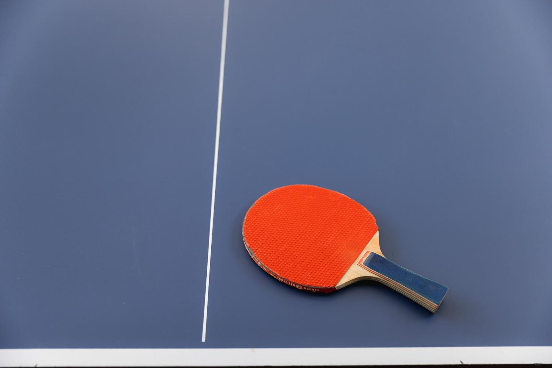 Ping-Pong Paradise Crawley  Exteriör bild